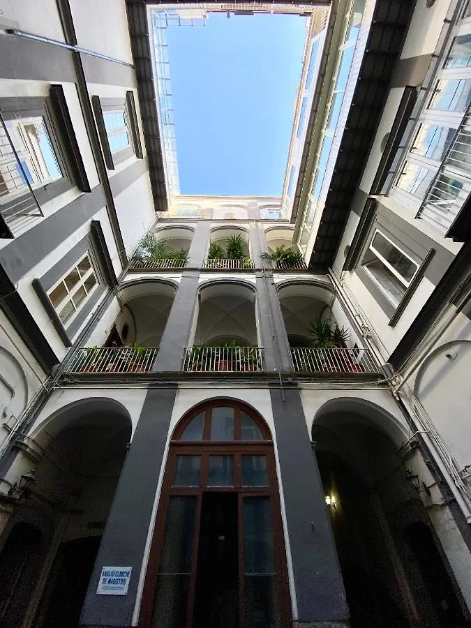 Appartamento Cache-nez, Napoli